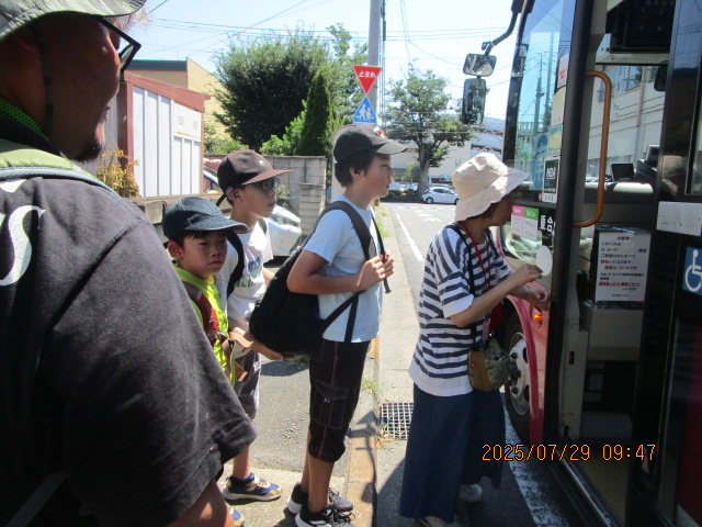 久しぶりの路線バス